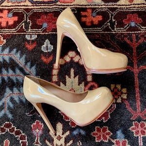 Pour La Victoire Tan Nude Irina Platform Pump